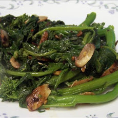 Rapini With Garlic & Chili Flakes