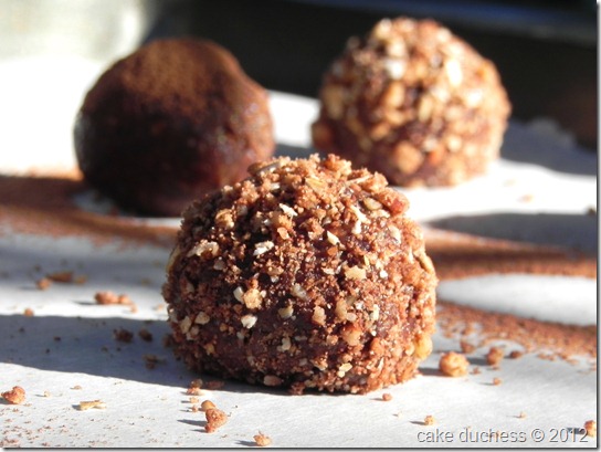 brandy-balls-simply-scentational-cookies-cookbook-giveaway-1 brandy-balls-simply-scentational-cookies-cookbook-giveaway-1