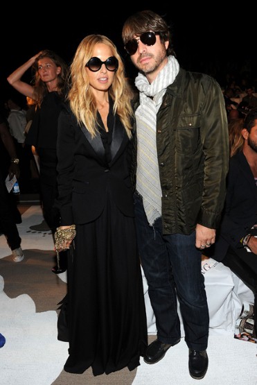 RAChEL-ZOE-roger-b_1995182a.jpg