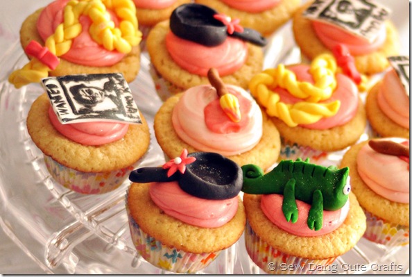 Close-up-Rapunzel-cupcakes