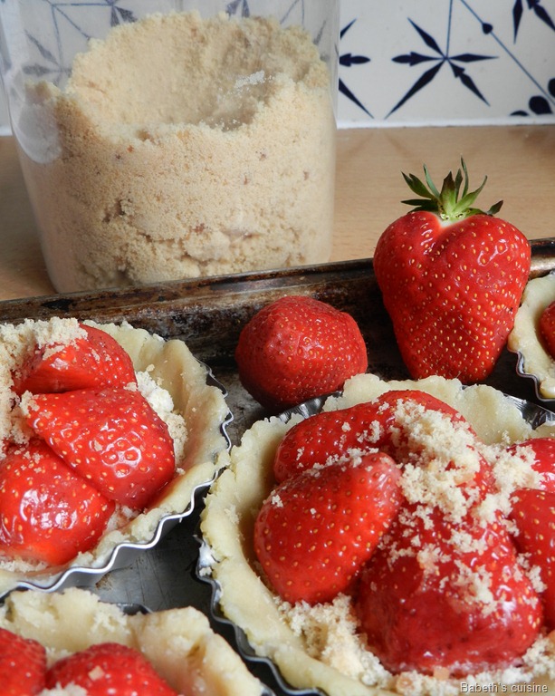 [tartelettes%2520aux%2520fraises%2520avant%2520cuisson%255B7%255D.jpg]