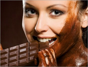 women-club-chocolate-eating-girls-205431