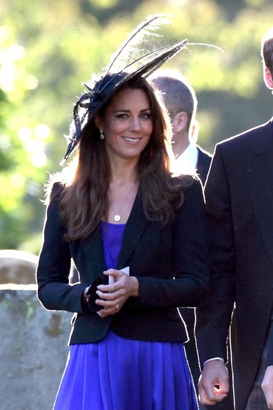 [dollys-from-holly.blogspot.com_kate%2520middleton%2520-%2520Now%2520and%2520Then_02%255B2%255D.jpg]