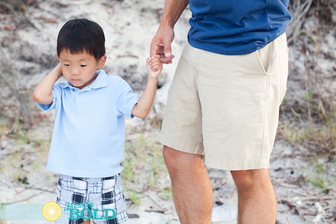 [Family%2520Beach%2520Portraits%2520by%2520Freshly%2520Bold-0021%255B3%255D.jpg]