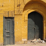 Aswan - Ruelles davant souq (8).JPG