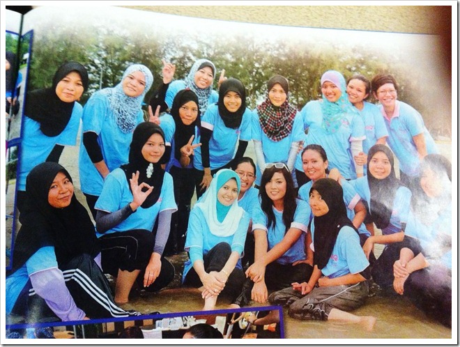 photo(1) photo(1)