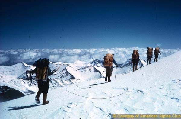 [Sherpas-departing-4W-1963%255B3%255D.jpg]
