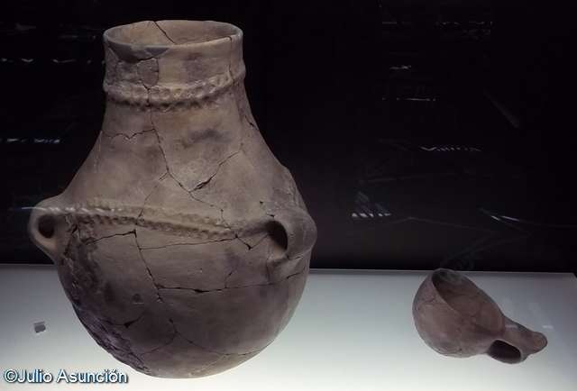 [Vasijas-neolticas---MUSA---Museo-de-%255B1%255D.jpg]
