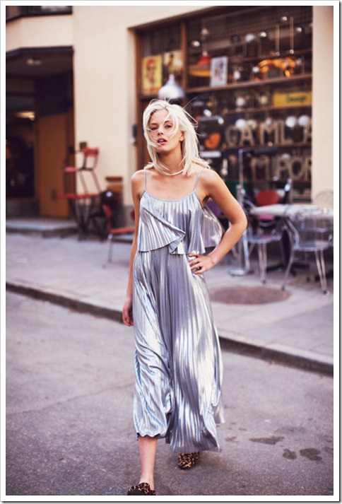 Silver-Pleats-Dress-For-Street-Fashion-_2 Silver-Pleats-Dress-For-Street-Fashion-_2
