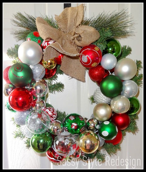 [ornamentwreath5.jpg]