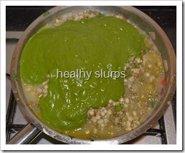Mix palak puree and cooked sprouts