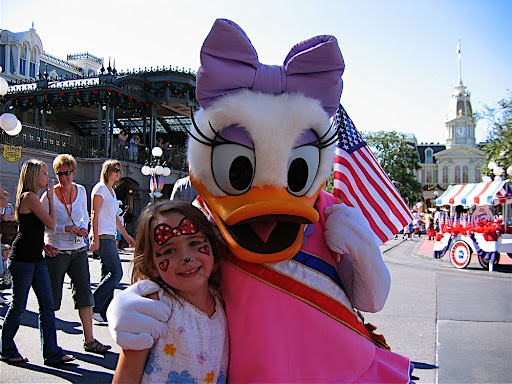 Daisy+duck+face+paint