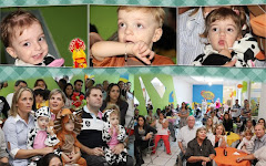 Fotos do evento Trigêmeos - 2 anos. Foto numero 016. Fotografia (fotografias) de Adriana Pimenta Produções, que faz foto e vídeo de casamentos, aniversários e eventos em geral, bem como fotoprodutos, fotolivros e álbuns diagramados. Atua em São Paulo. fotos de casamento sao paulo sp para fotografia são fotografos casamentos festa infantil crianças aniversario fotoprodutos filmagem fotografo eventos fotógrafos em festas infantis album