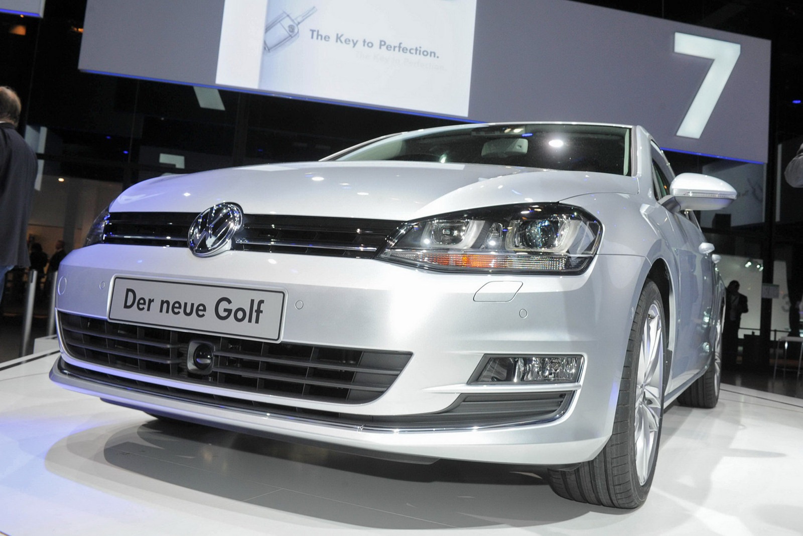 [VW-Golf-MK7-18%255B2%255D.jpg]