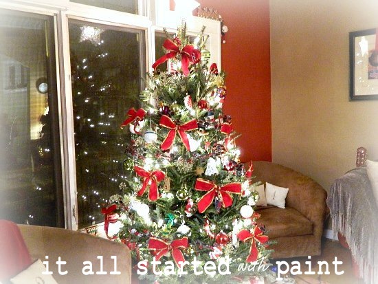 [Xmas%2520Tree%2520Matte%2520more%2520%2528550x413%2529-2%255B4%255D.jpg]