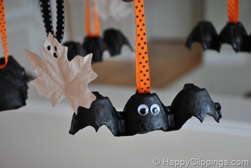 EggCartonBatsGhostLeavesCloseup_thumb1