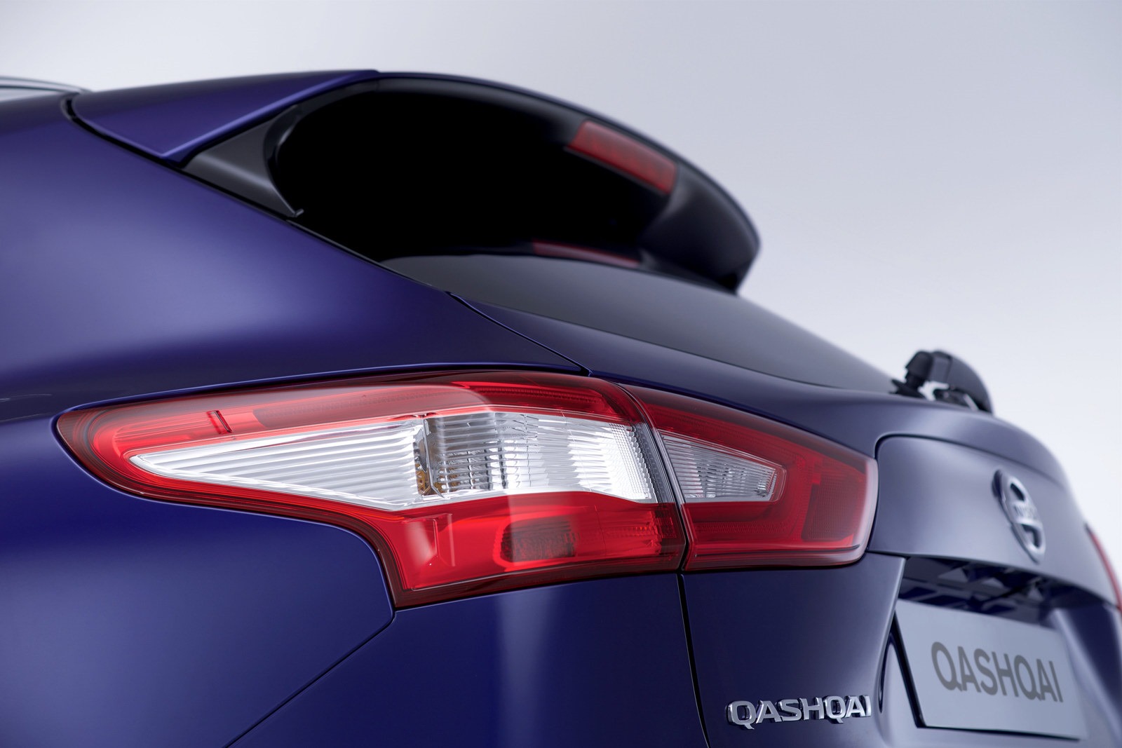 [2014-Nissan-Qashqai-16%255B2%255D.jpg]