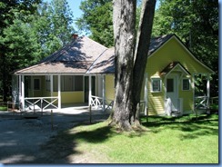6748 Quebec - Gatineau Park - Mackenzie King Estate - Kingswood - The Guest Cabin