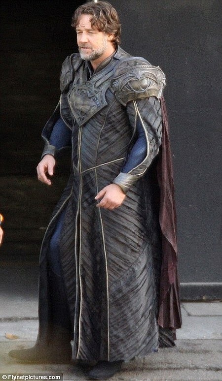 Russell Crowe a Man of Steel forgatásáról 03