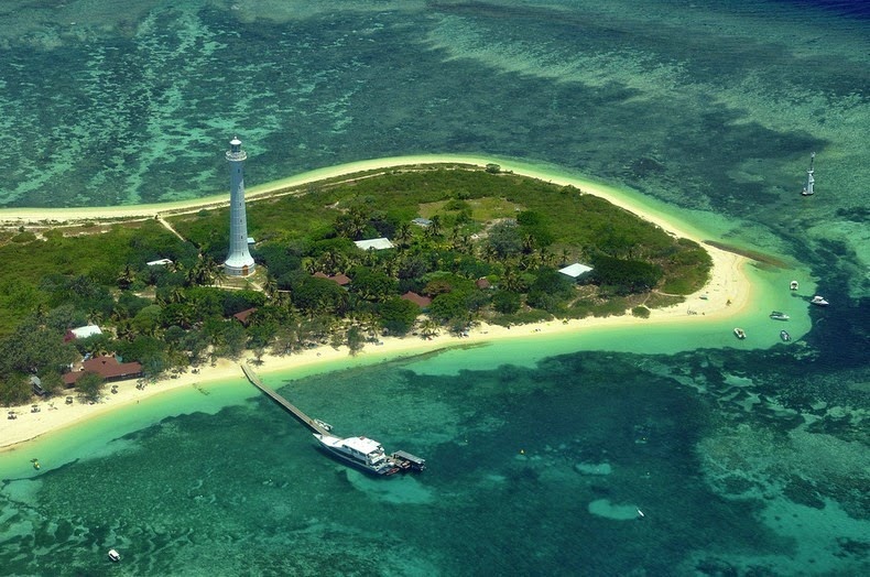 amedee-lighthouse-3 amedee-lighthouse-3