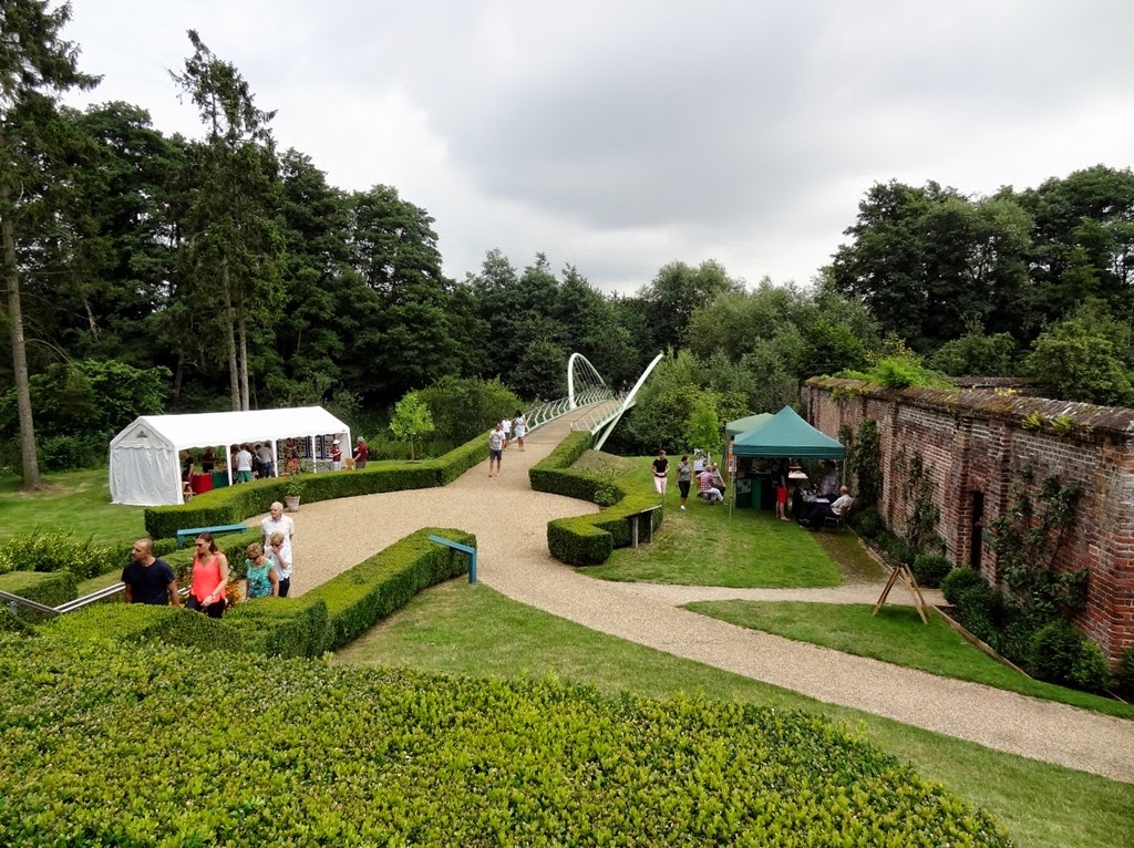 [DSC07711%2520%25281300x973%2529%255B4%255D.jpg]