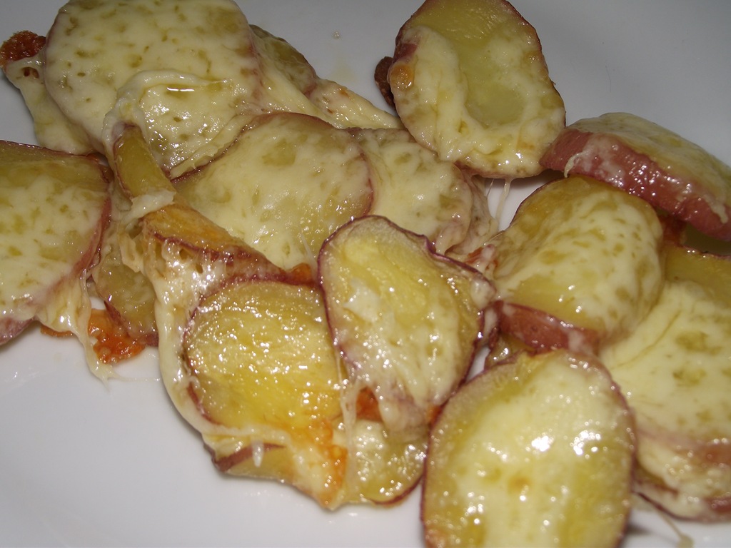 [cheesy-potato-bites-recipe-37.jpg]