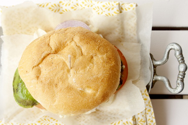 [tapenade%2520burguer.jpg]
