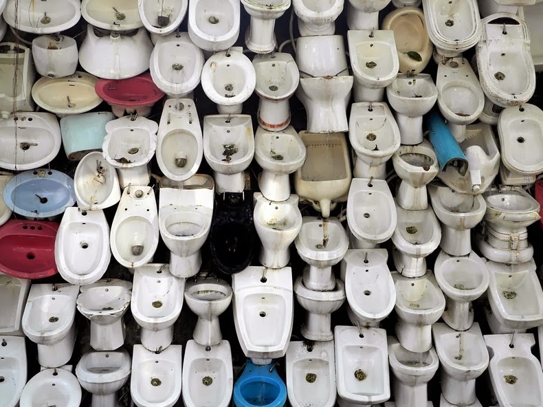 toilet-bowl-waterfall-1 toilet-bowl-waterfall-1