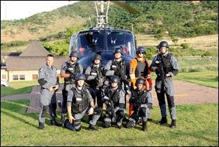 DE DOORNS HELIVAC SECURITY GROUP CHOPPER CREW DE DOORNS