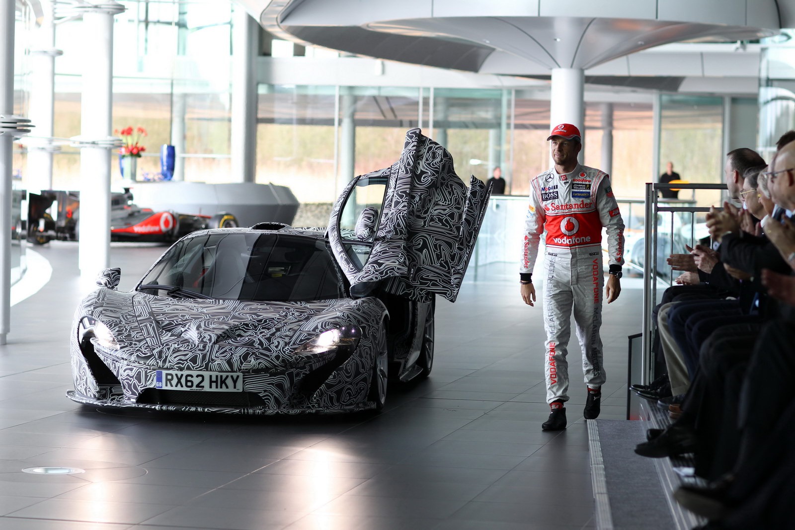 [McLaren-P1-MP4-12C-7%255B2%255D.jpg]