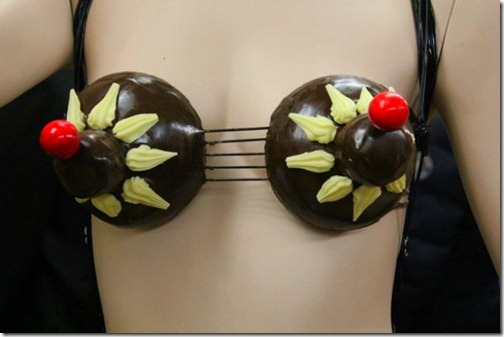the_most_unconventional_bras_ever_640_11