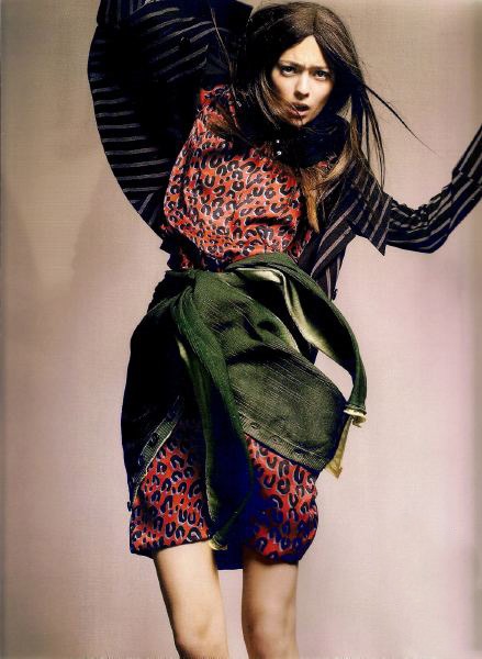 [Vogue-Nippon-December-2006-john-akeh%255B2%255D.jpg]