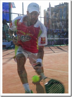 Los defensores del t&iacute;tulo debutan con buen pie en los XIV Internacionales Ciudad de Marbella.