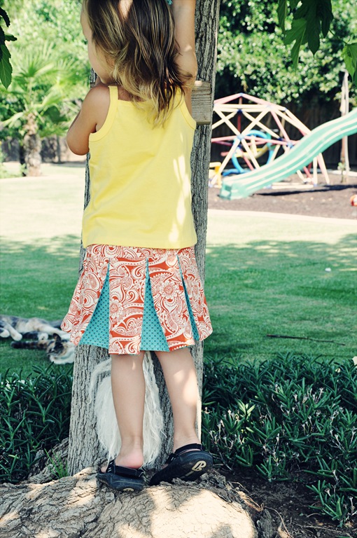 [LLKpleatedskirt0292.jpg]