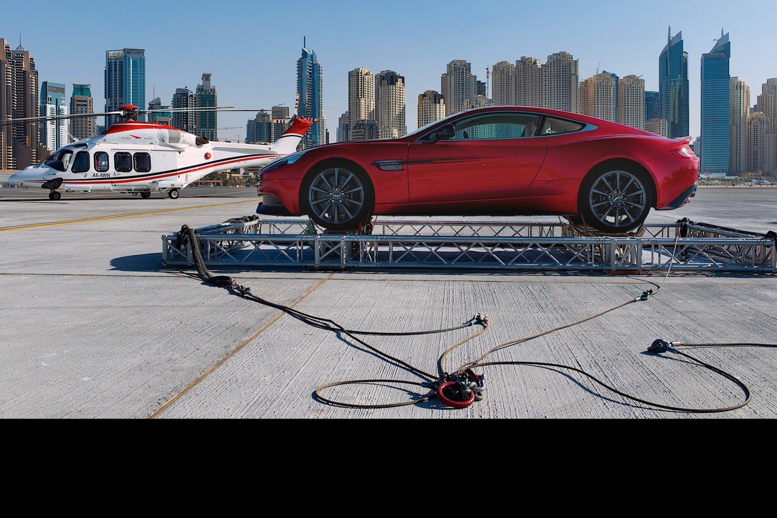 [70303ast%2520-Vanquish_Dubai_03%2520%25287%2529%2520%25282%2529%255B3%255D.jpg]