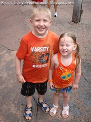 [Disney-2011-4973.jpg]