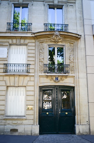 [Apartmentdoor3.jpg]