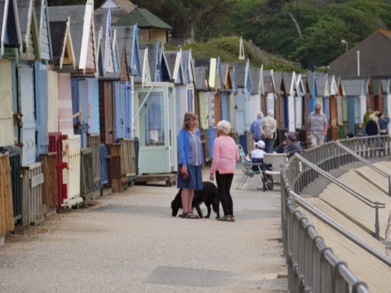 P1140194.jpg Beach huts...