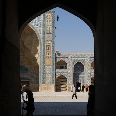 friday mosque, isfahan, iran, october 2007 , Source: http://www.flickr.com/photos/94852245@N00/1716910842 1716910842.jpg
