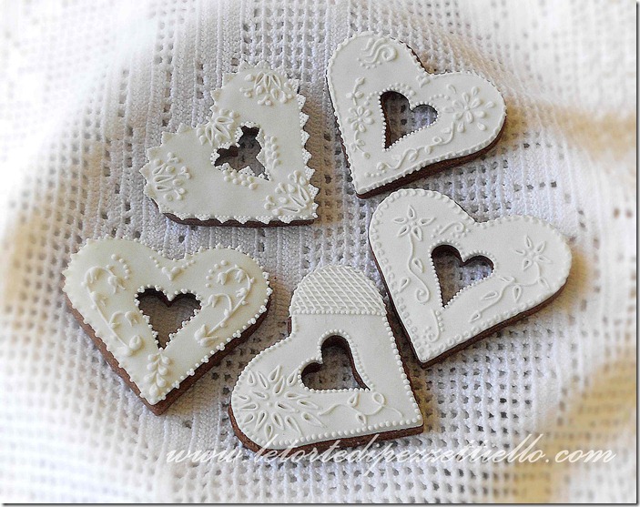 Biscotti in Broderie anglaise