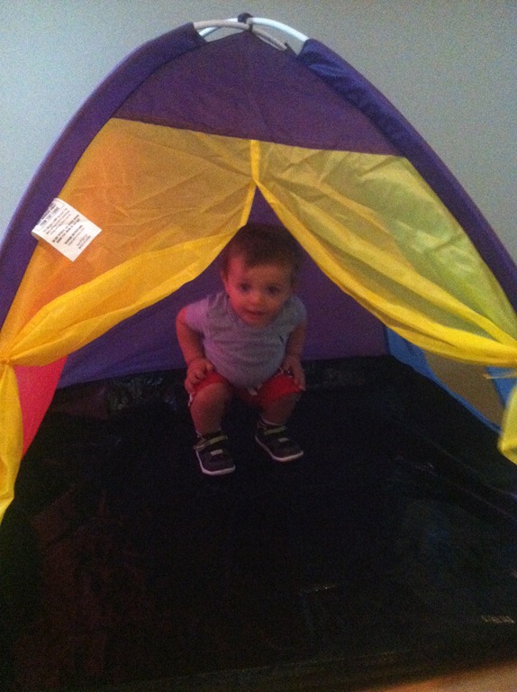 [2012.07.27%2520Tent%2520Fun%2520%25281%2529%255B7%255D.jpg]