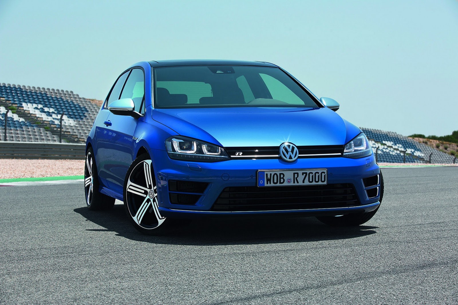 [Volkswagen-Golf-R-1%255B3%255D.jpg]