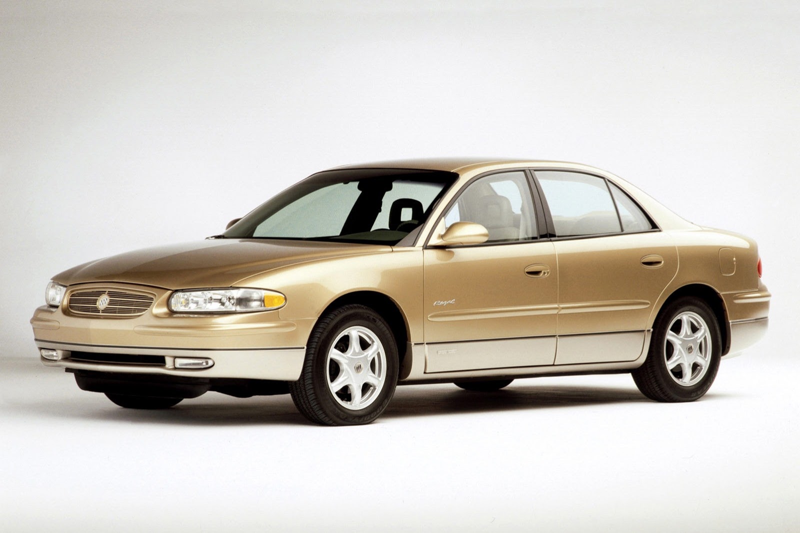 [2001-buick_regal_olympic_edition_5%255B2%255D.jpg]