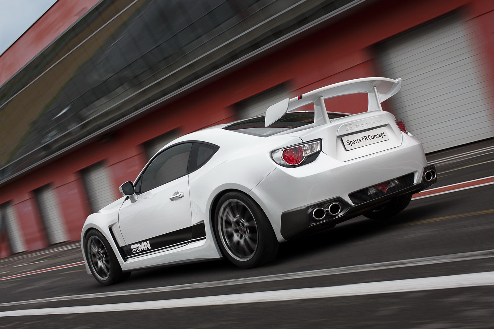 [Toyota-GRMN-GT86-77%255B2%255D.jpg]