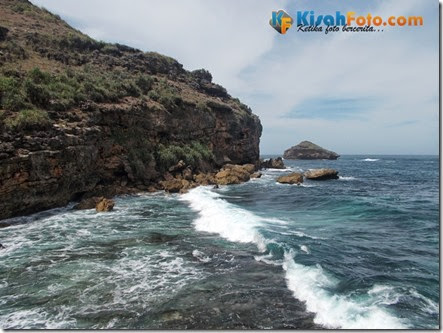 Keindahan Pantai Jogan_02 Keindahan Pantai Jogan_02