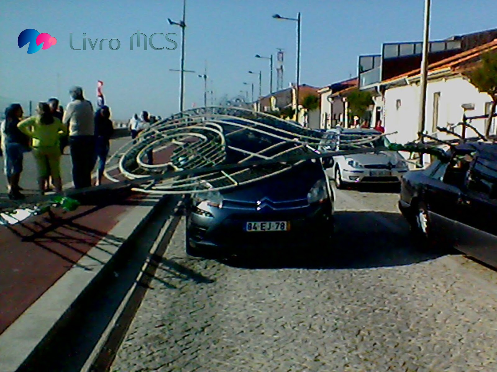 [Blog%2520Gazeta%2520de%2520Espinho002Livro%2520MCS%255B2%255D.jpg]