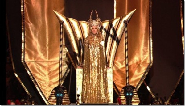 Madonna Superbowl 2012 Subliminar3 Madonna Superbowl 2012 Subliminar3