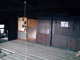 建具を入れ始めました。