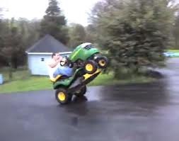 [lawn-mower-wheelie%2520-%2520Copy%255B2%255D.jpg]