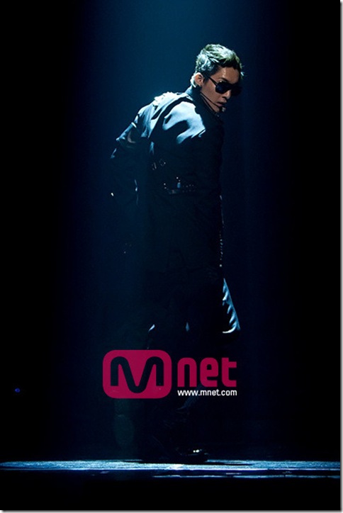 Mnet-HJL-Official-03